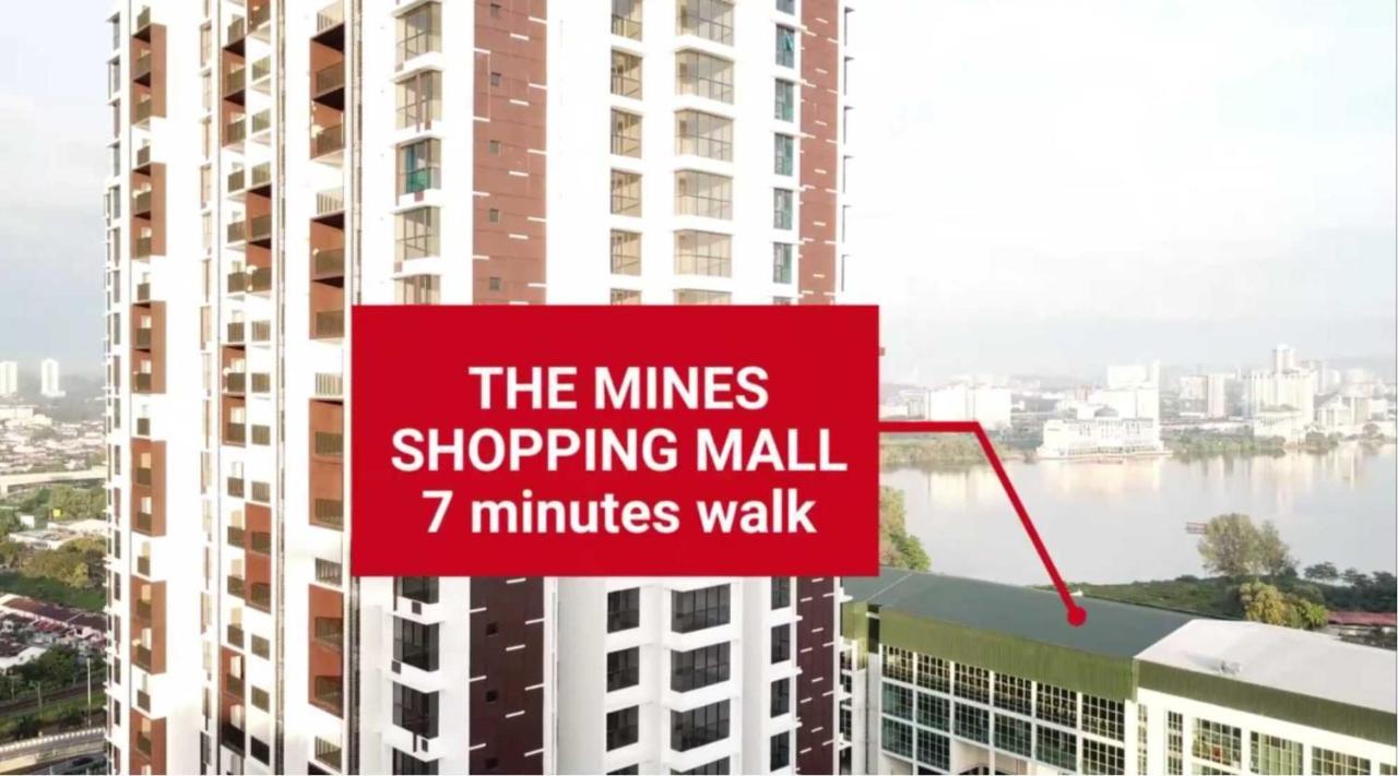 Mines Astetica Lake View Condo Seri Kembangan V1 Eksteriør billede